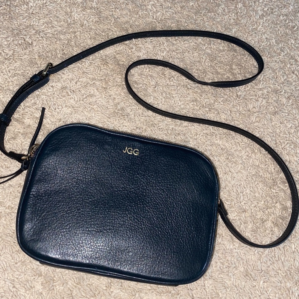 NEW Mark & Graham Essential Crossbody Purse